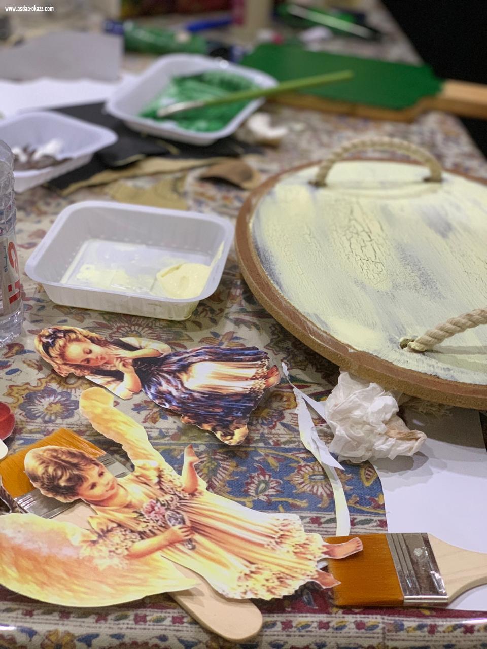 فريق همسات الثقافي بالإحساء ينفذ ورشة فنية في فن الأعمال اليدوية