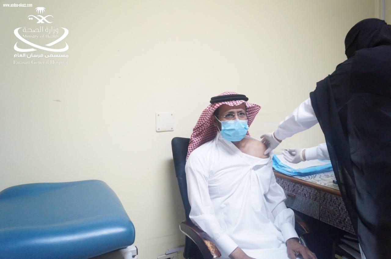 محافظ جزر فرسان يدشن مركز لقاحات كورونا بالمحافظة