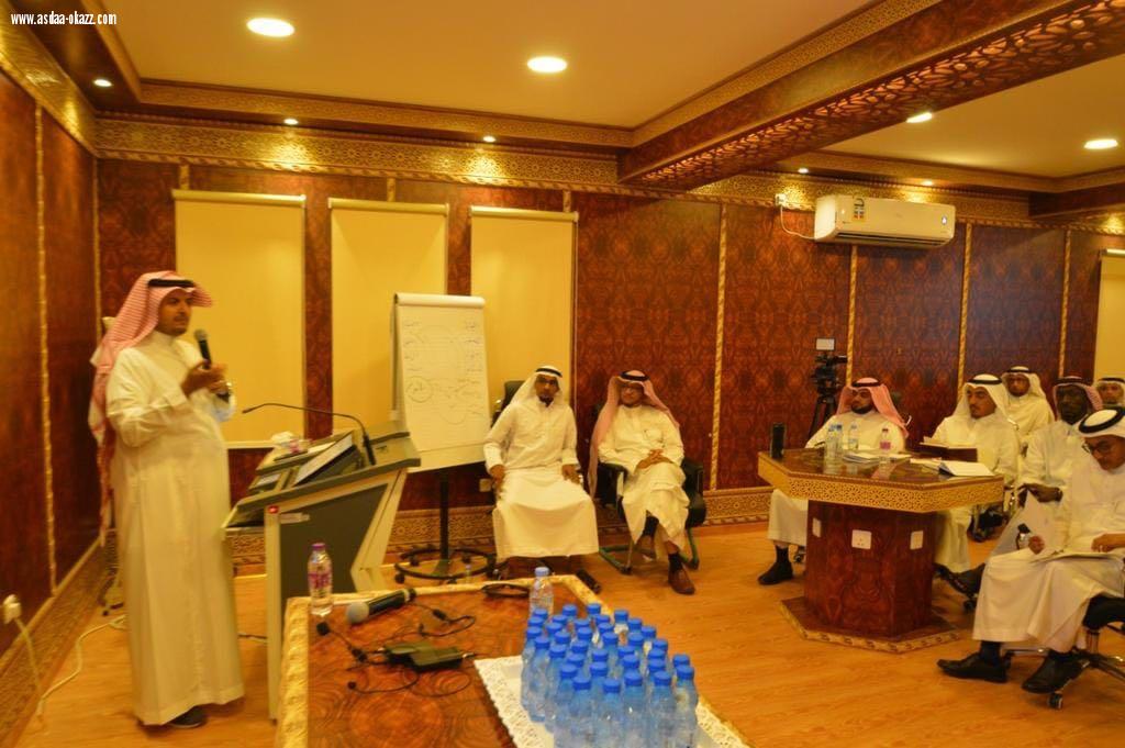  مدير تعليم صبيا يلتقي رؤساء أجنحة الإدارة ومشرفي ومشرفات الأقسام