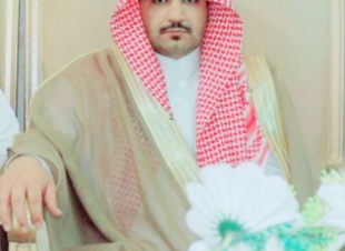 احمد ابو ثنتين يرزق بمولود 