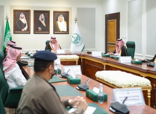 سمو أمير منطقة الحدود الشمالية يستقبل رئيس هيئة الهلال الأحمر السعودي