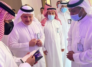 وزير الشؤون البلدية يفتتح معرض أنين للصور الفوتوغرافية بمكة