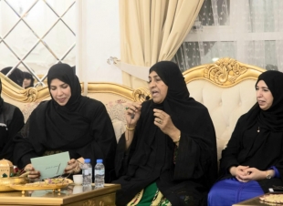   منتدى الفجيرة يستعرض مسؤولية المرأة في رمضان