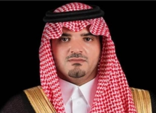 وزير الداخلية يرسل برقية عزاء ومواساة لأسرة شيخ شمل آل عيسى بني حمد بمحافظة الطوال